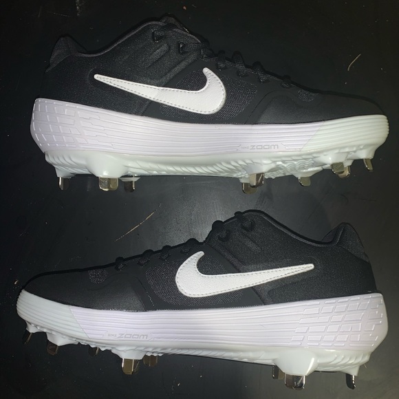 Nike Alpha Huarache Elite 2 Low Baseball Cleat - Picture 2 of 5